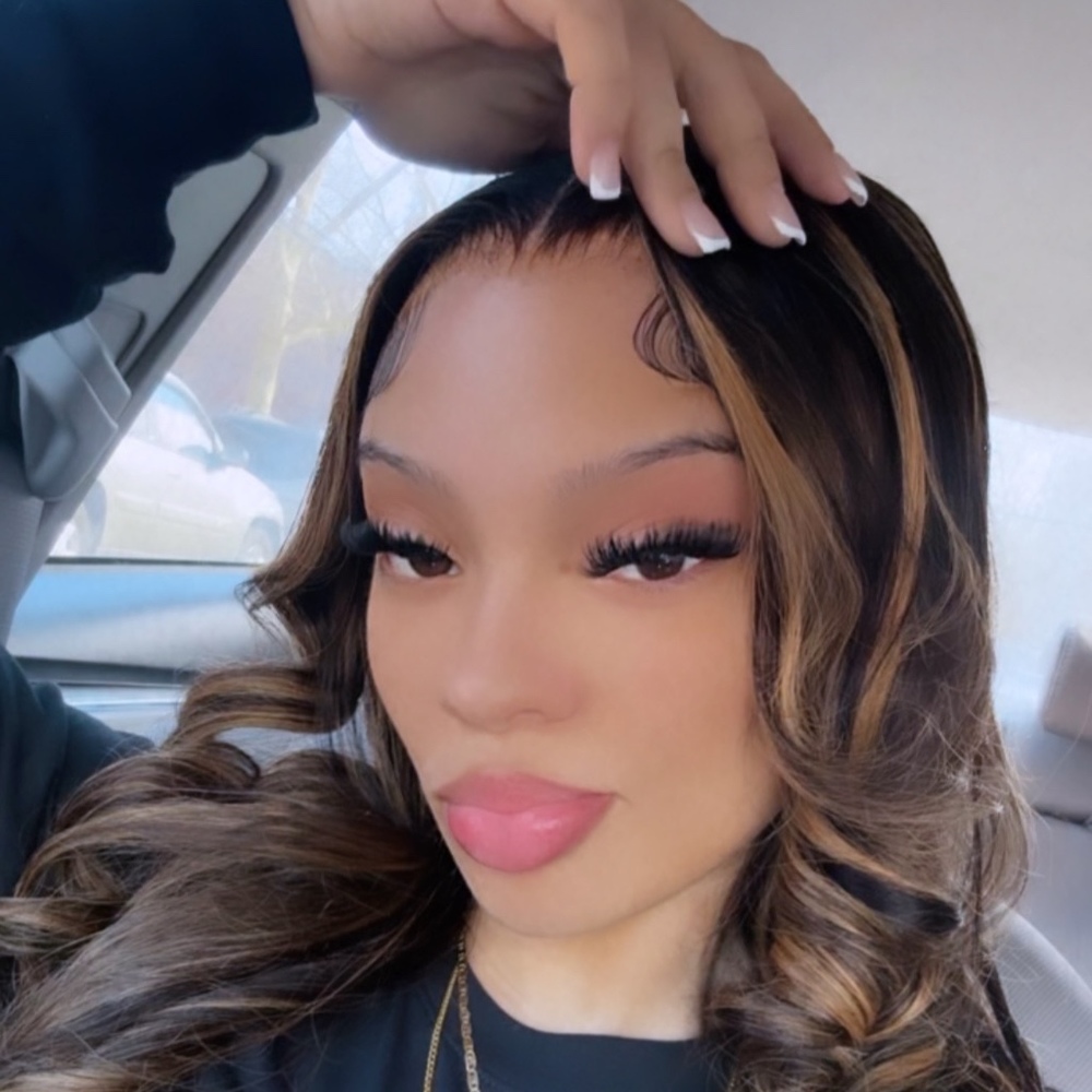 Meet your Posher, Sabriya